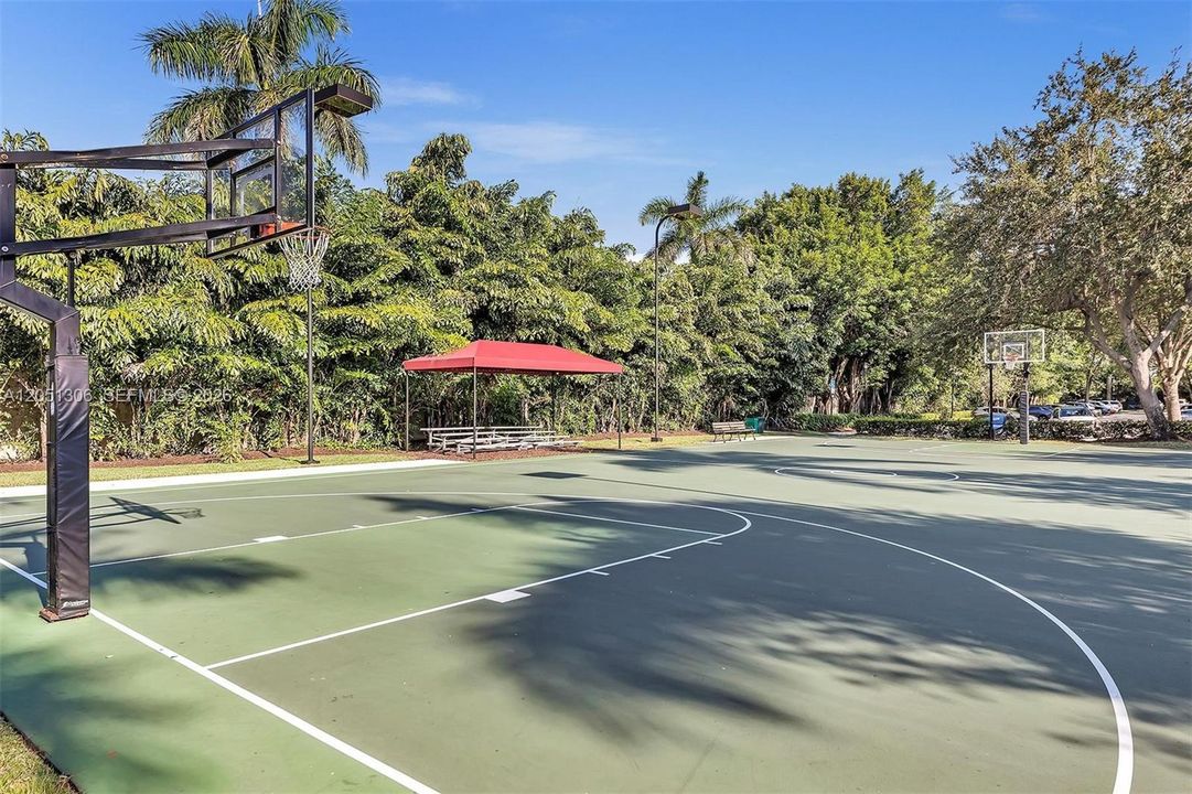 En Renta: $26,000 (5 camas, 4 baños, 4072 Pies cuadrados)