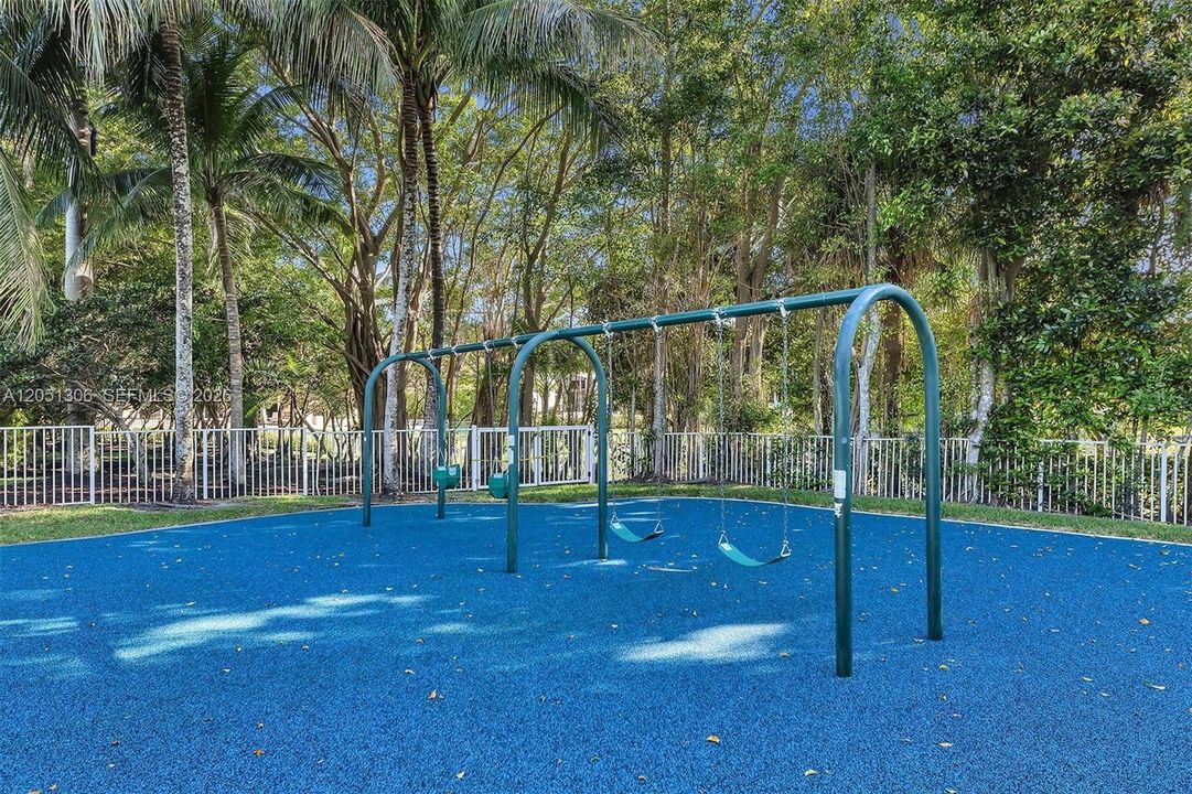 En Renta: $26,000 (5 camas, 4 baños, 4072 Pies cuadrados)