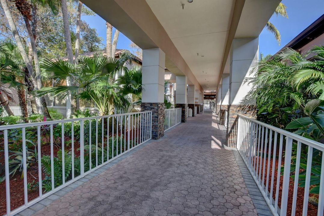 54-web-or-mls-058_ebf_8334and4more