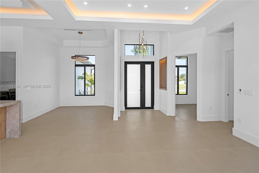 На продажу: $689,900 (3 спален, 2 ванн, 2087 Квадратных фут)