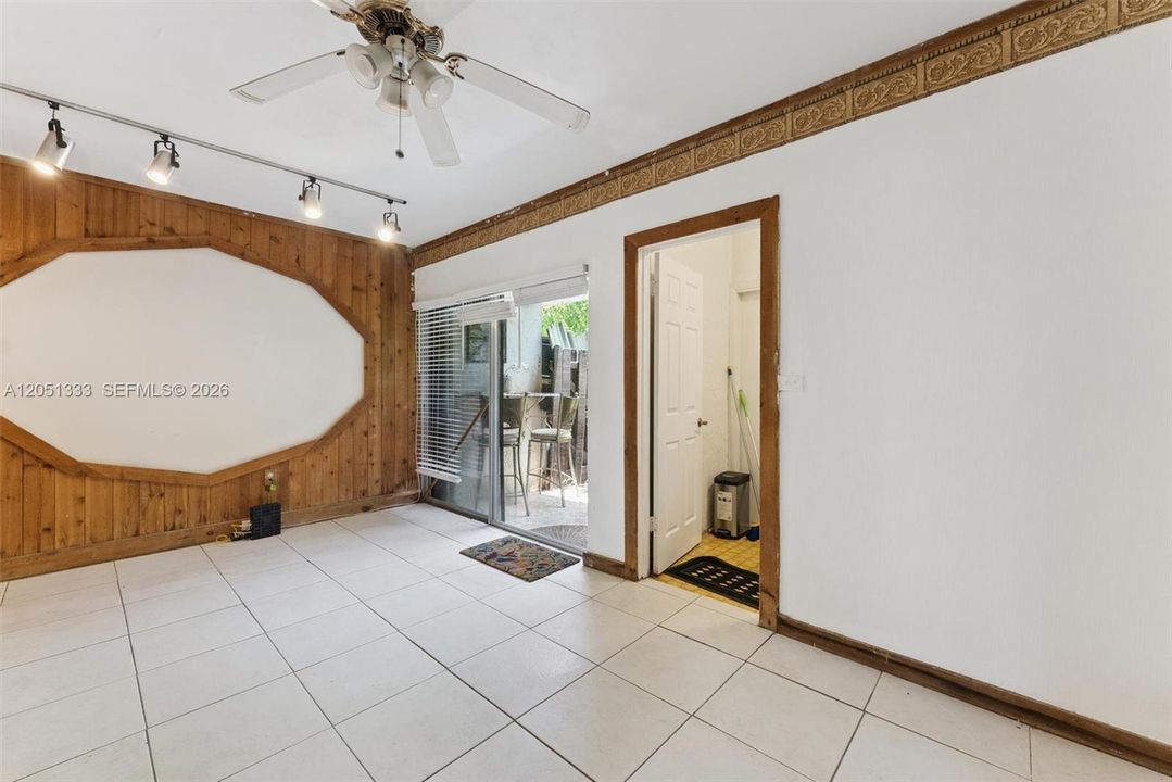En Venta: $264,999 (2 camas, 2 baños, 1182 Pies cuadrados)