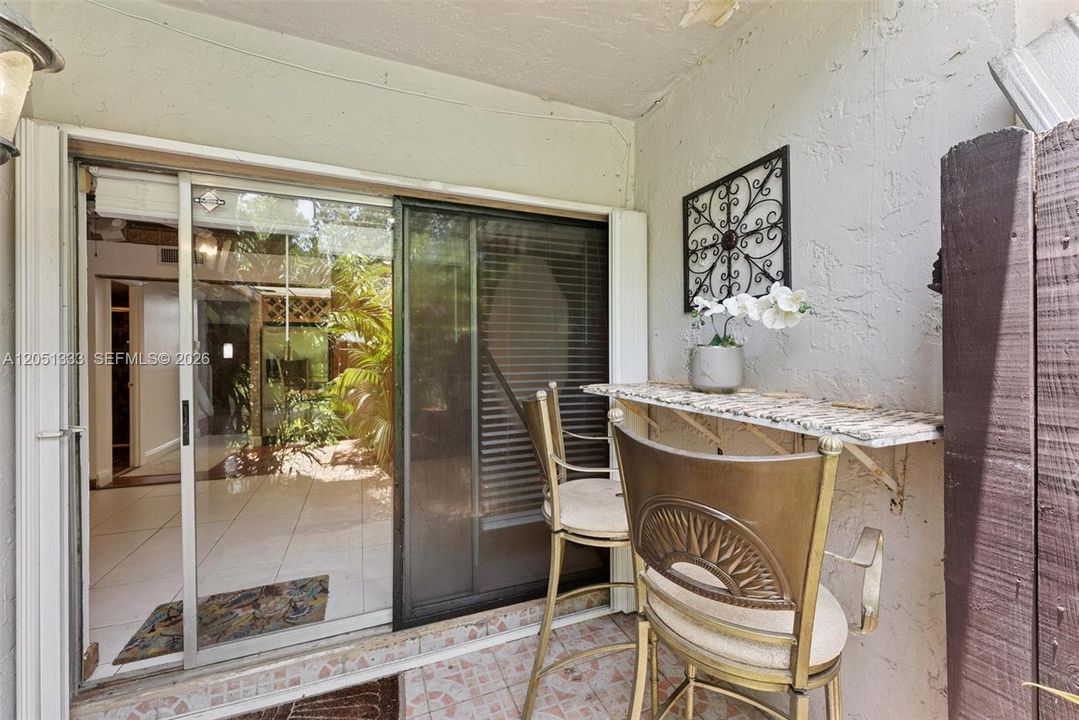 En Venta: $264,999 (2 camas, 2 baños, 1182 Pies cuadrados)