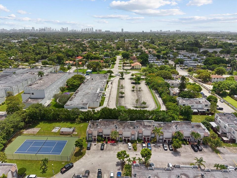En Venta: $264,999 (2 camas, 2 baños, 1182 Pies cuadrados)