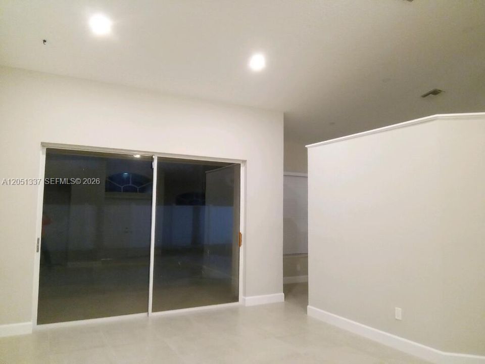For Rent: $5,000 (4 beds, 2 baths, 2205 Square Feet)