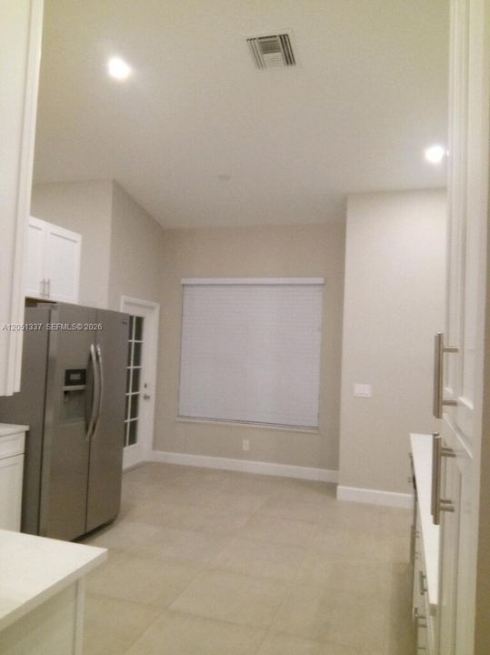 For Rent: $5,000 (4 beds, 2 baths, 2205 Square Feet)