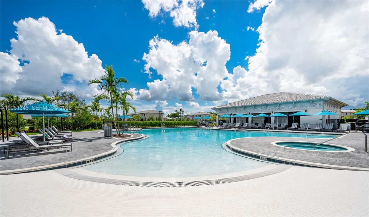 For Sale: $379,900 (4 beds, 2 baths, 1820 Square Feet)