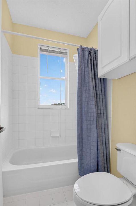 2nd floor bathroom