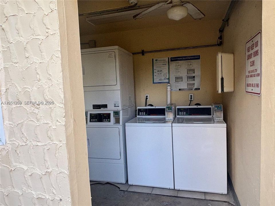 В аренду: $1,900 (1 спален, 1 ванн, 801 Квадратных фут)