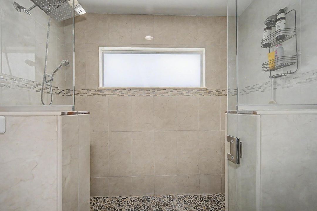 MBR-Bathroom-2