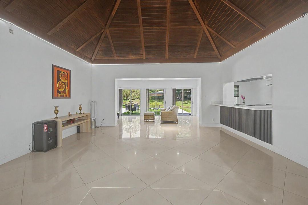 Family-Room-8