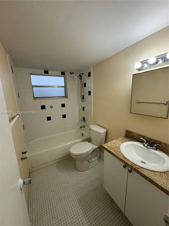 For Rent: $1,765 (2 beds, 2 baths, 1000 Square Feet)