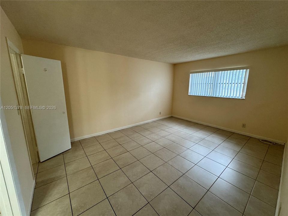 For Rent: $1,765 (2 beds, 2 baths, 1000 Square Feet)