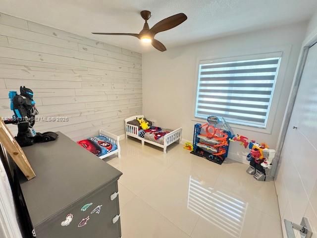 For Rent: $3,200 (3 beds, 2 baths, 1553 Square Feet)
