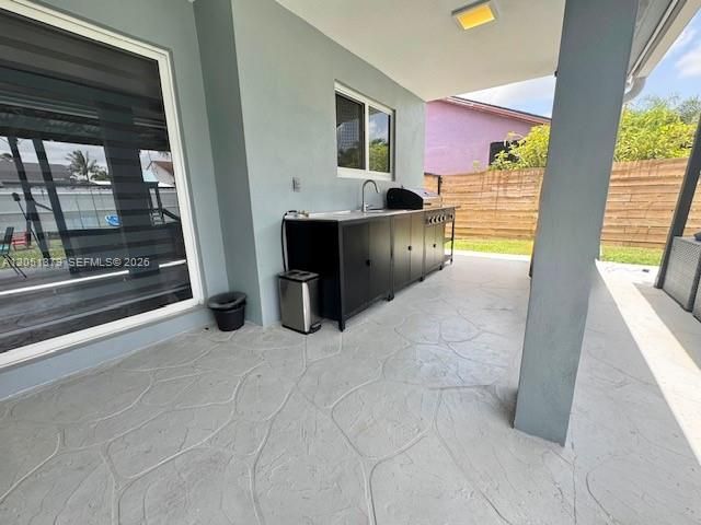 For Rent: $3,200 (3 beds, 2 baths, 1553 Square Feet)