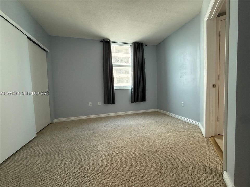 В аренду: $3,400 (2 спален, 2 ванн, 1002 Квадратных фут)