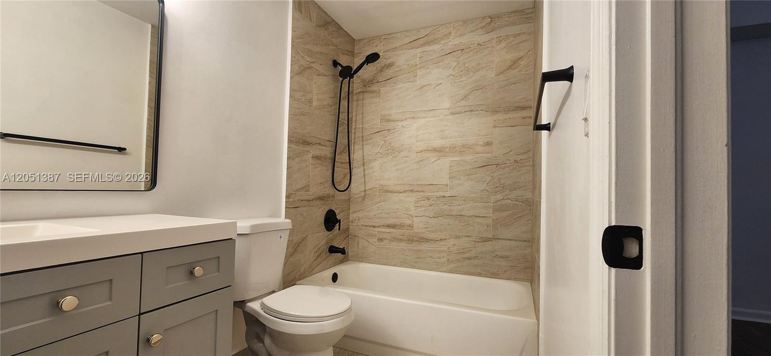 En Renta: $2,950 (2 camas, 2 baños, 1131 Pies cuadrados)