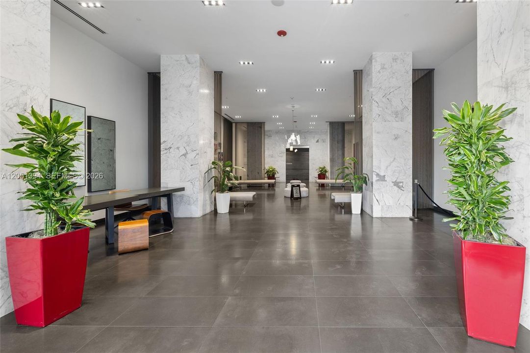 For Rent: $3,350 (1 beds, 1 baths, 865 Square Feet)