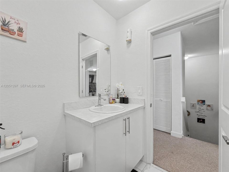 For Sale: $372,000 (4 beds, 3 baths, 1338 Square Feet)