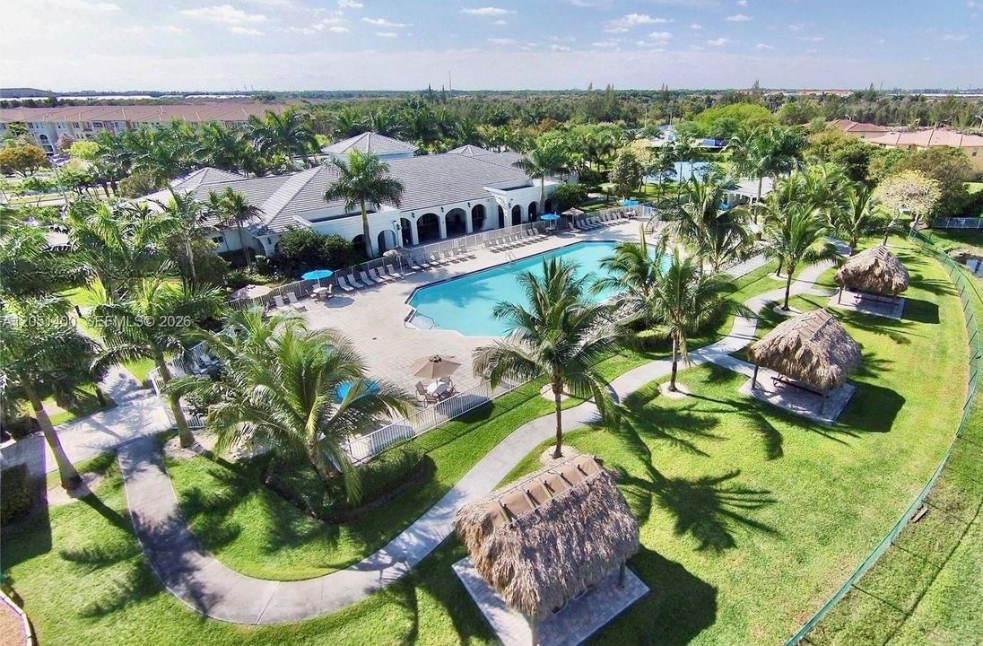 На продажу: $759,900 (4 спален, 3 ванн, 2306 Квадратных фут)