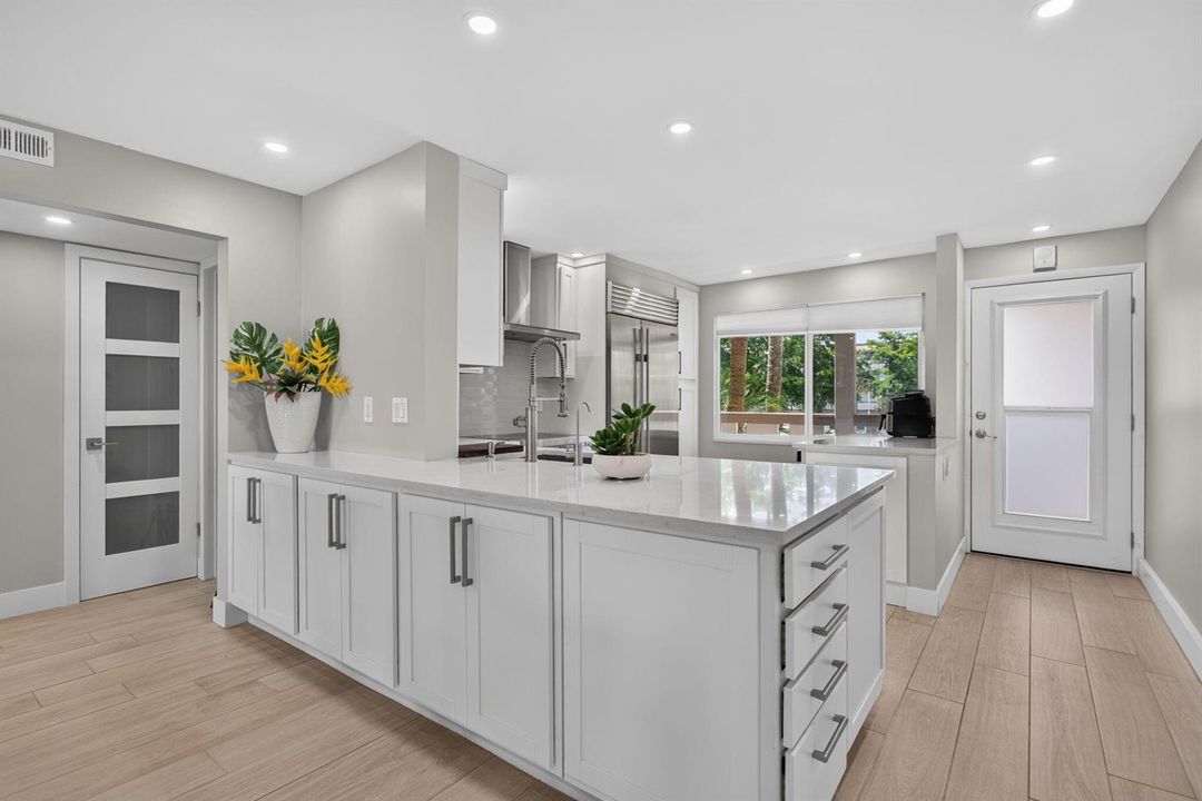 DINING TO KITCHEN