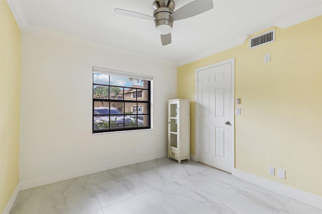 17-web-or-mls-Riverside Dr-S0607-017