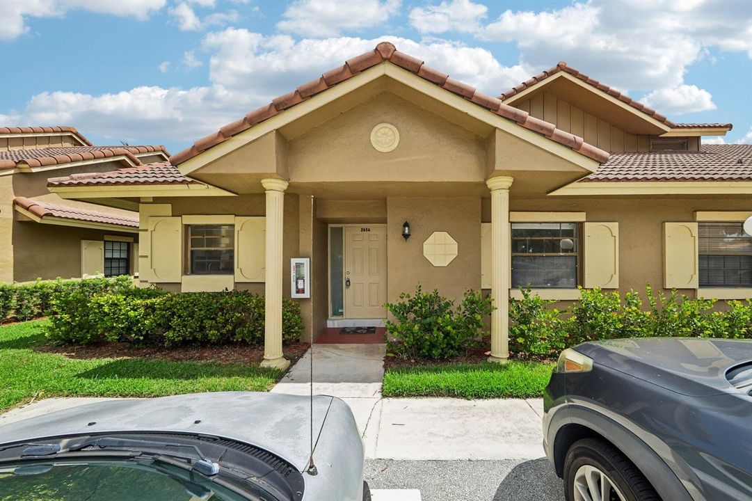 3-web-or-mls-Riverside Dr-S0607-003