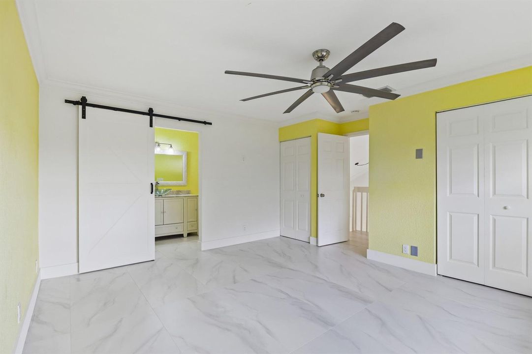 21-web-or-mls-Riverside Dr-S0607-021