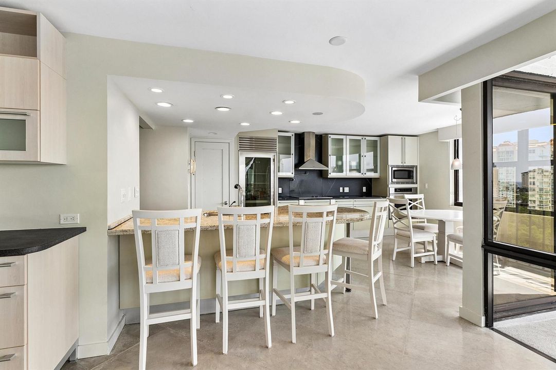 005-936IntracoastalDrive-12H-FortLauderd