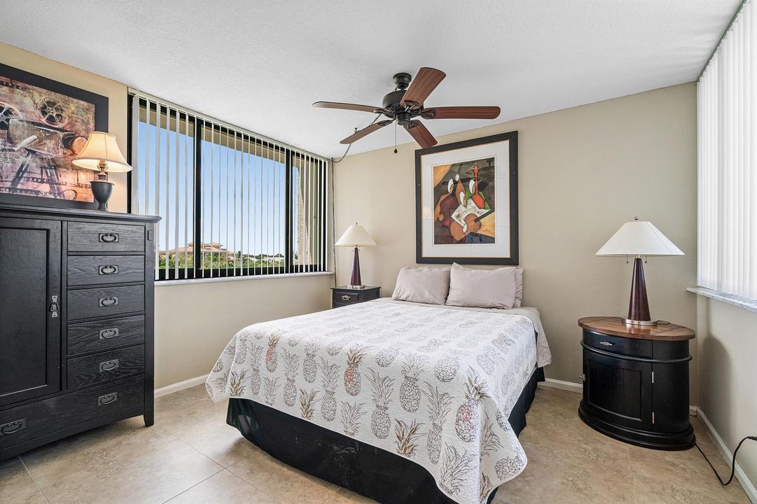 1st bedroom