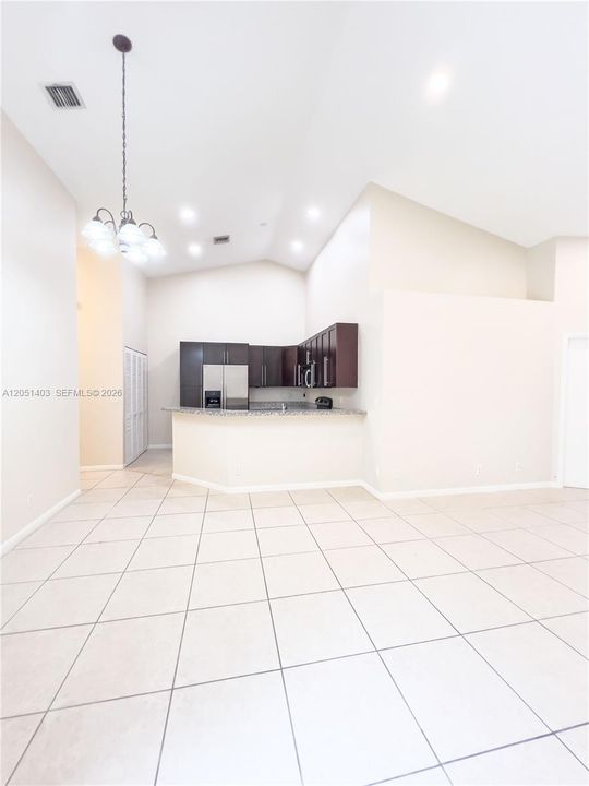 En Venta: $400,000 (3 camas, 2 baños, 1342 Pies cuadrados)