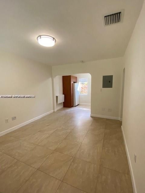 В аренду: $2,850 (2 спален, 1 ванн, 1100 Квадратных фут)