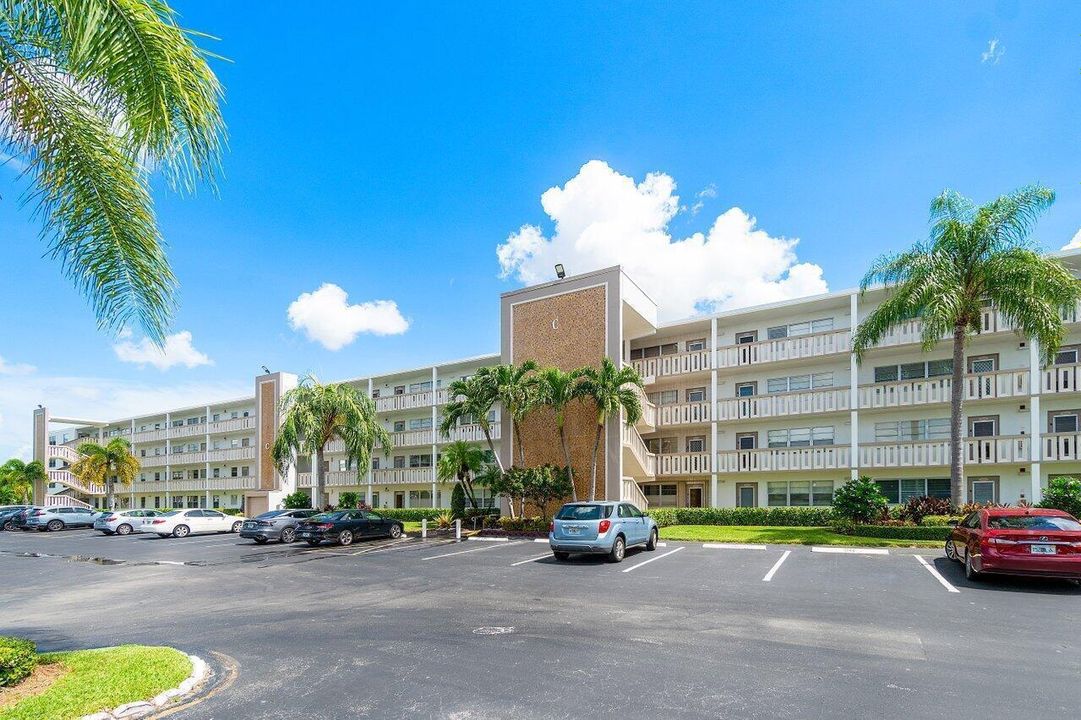 002-2046RexfordC-BocaRaton-FL-33434-SMAL