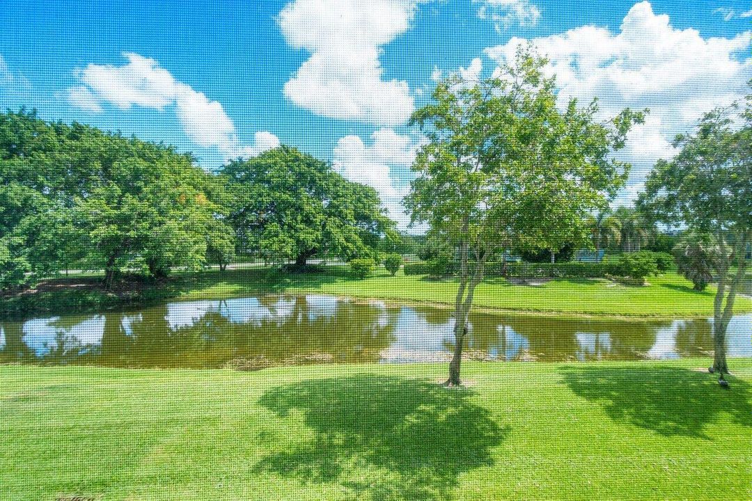 023-2046RexfordC-BocaRaton-FL-33434-SMAL