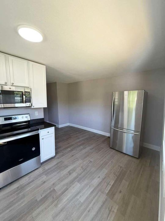 4250 29TH AVE - Kitchen 2