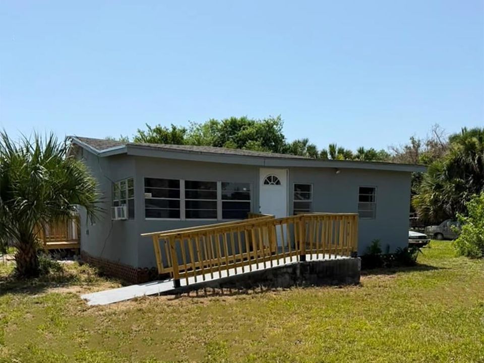 4250 29TH AVE - Front