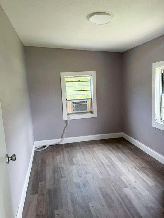 4250 29TH AVE - Room 4