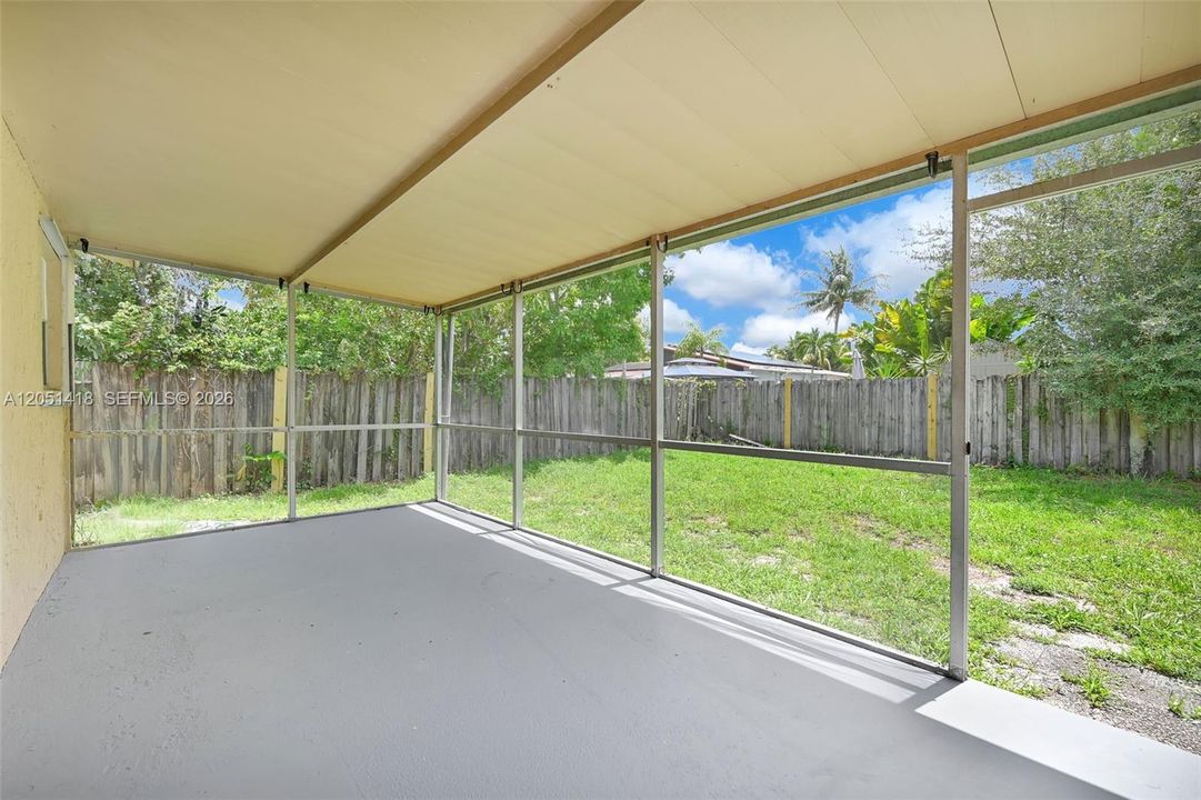For Sale: $459,000 (3 beds, 2 baths, 1328 Square Feet)