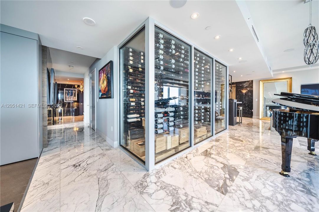 For Sale: $13,500,000 (3 beds, 3 baths, 3402 Square Feet)