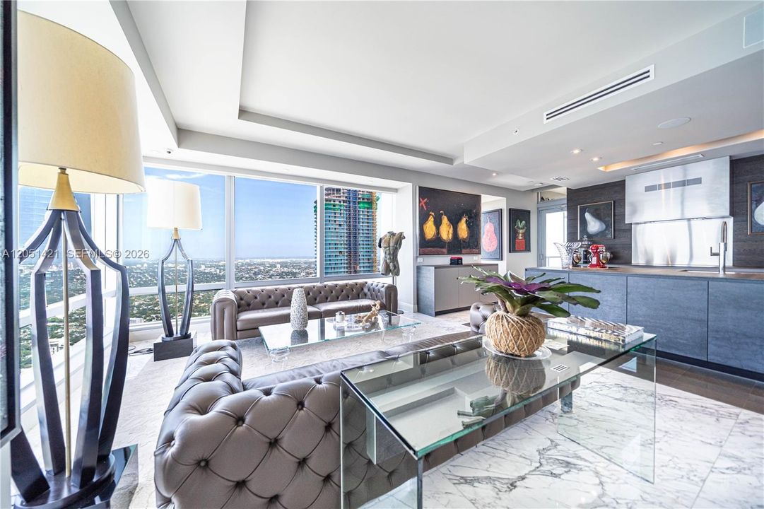 For Sale: $13,500,000 (3 beds, 3 baths, 3402 Square Feet)