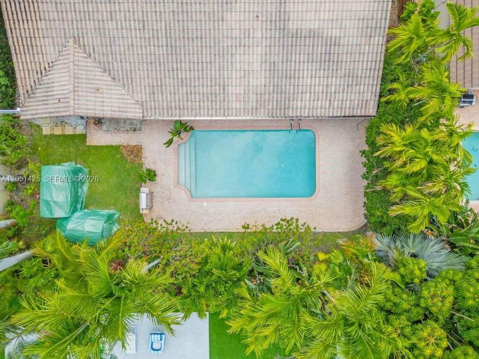 В аренду: $7,500 (4 спален, 2 ванн, 2250 Квадратных фут)