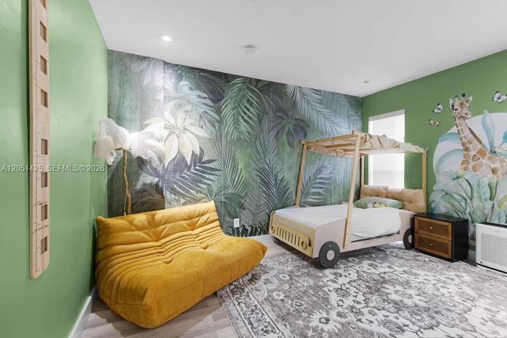 В аренду: $7,500 (4 спален, 2 ванн, 2250 Квадратных фут)