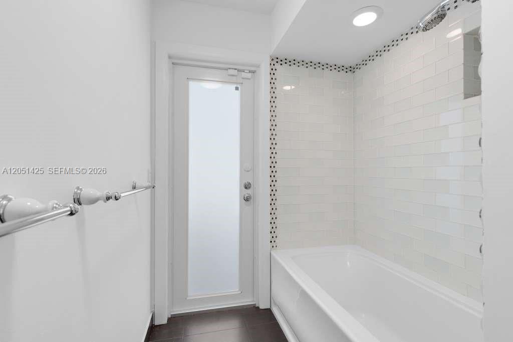 В аренду: $7,500 (4 спален, 2 ванн, 2250 Квадратных фут)