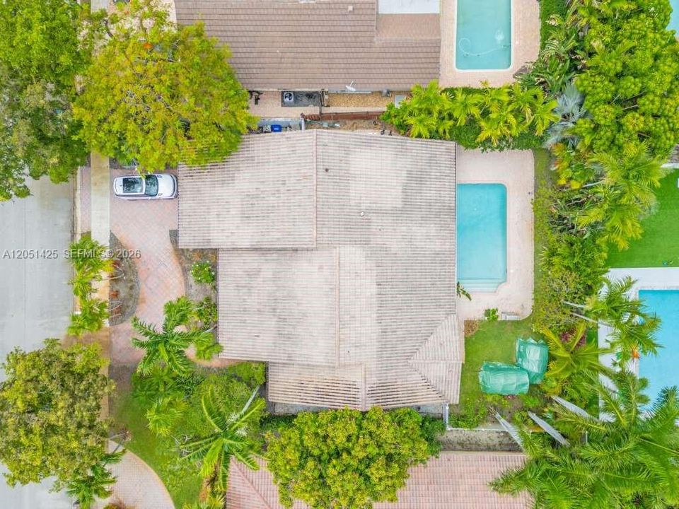 В аренду: $7,500 (4 спален, 2 ванн, 2250 Квадратных фут)