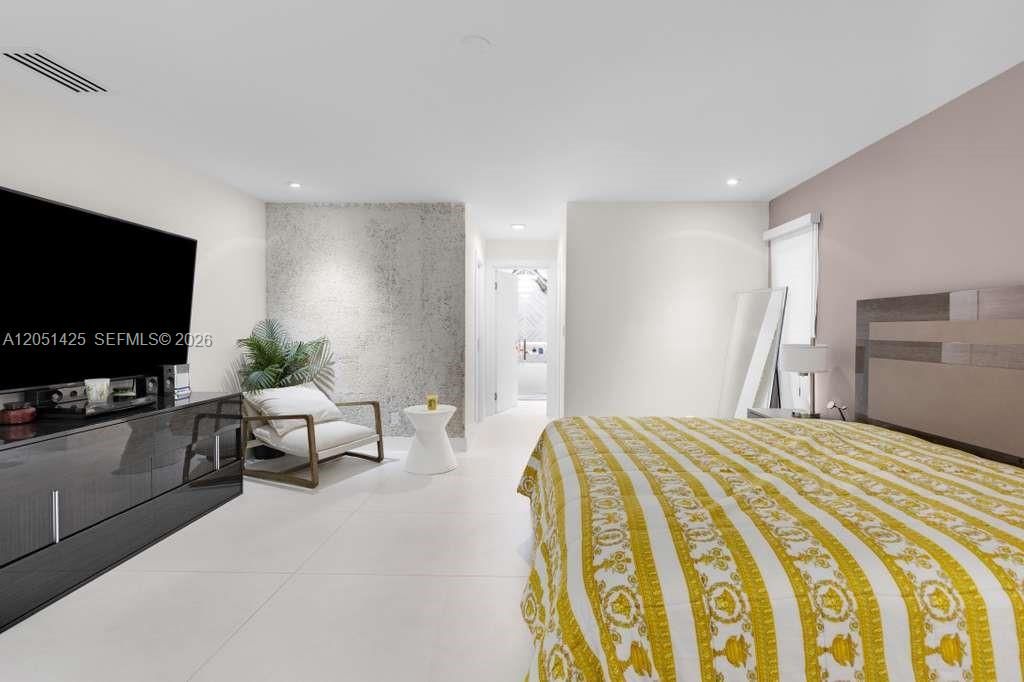 В аренду: $7,500 (4 спален, 2 ванн, 2250 Квадратных фут)