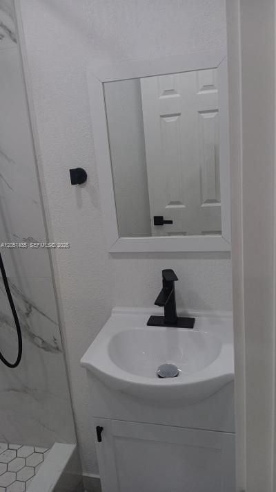En Venta: $165,000 (1 camas, 1 baños, 928 Pies cuadrados)