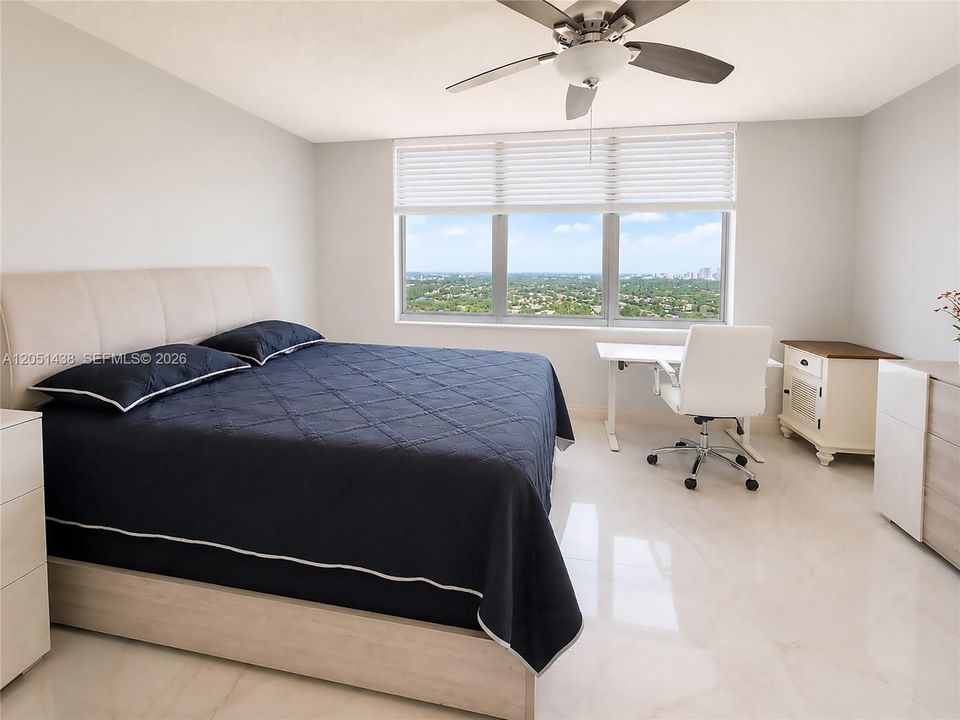 For Rent: $3,000 (2 beds, 2 baths, 1100 Square Feet)