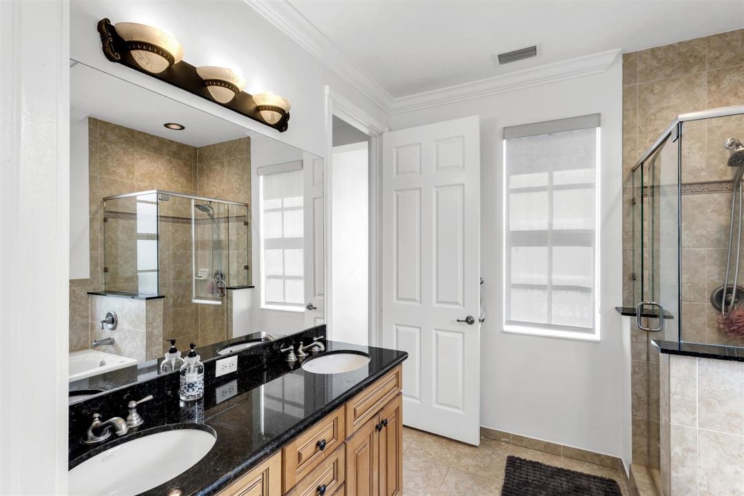 PRIMARY_BATHROOM_ANGLE_OUT
