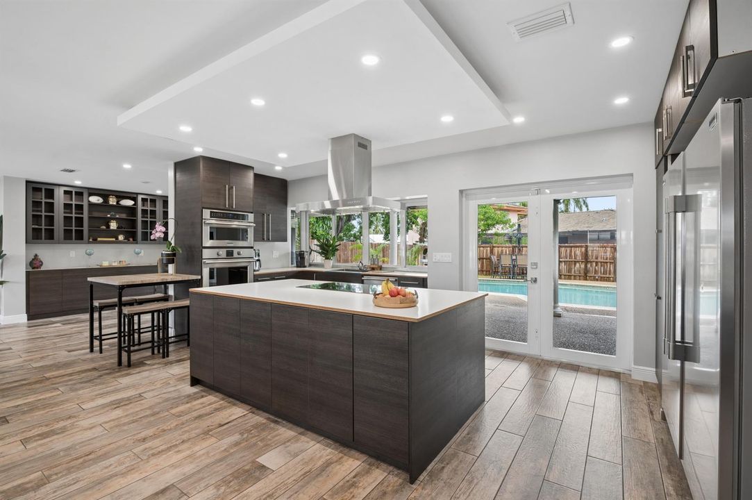 6-Maitlen-4601 W Hawthorne Cir-17