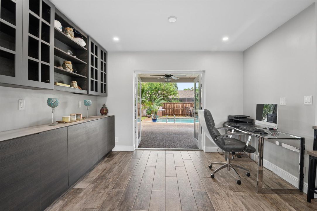 4-Maitlen-4601 W Hawthorne Cir-7