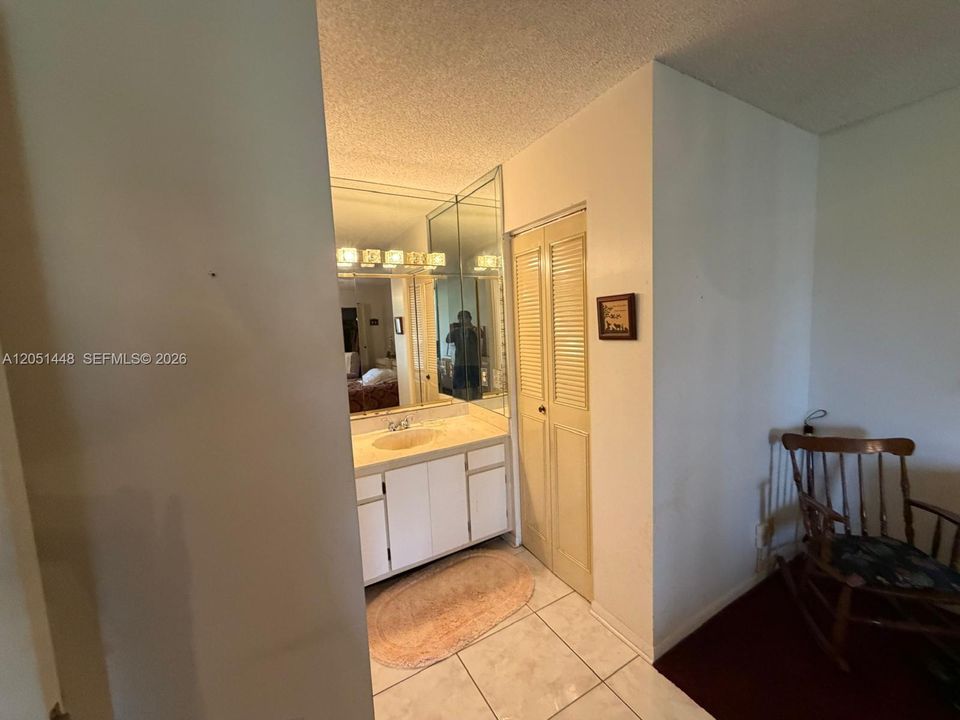 En Venta: $110,000 (2 camas, 2 baños, 1220 Pies cuadrados)